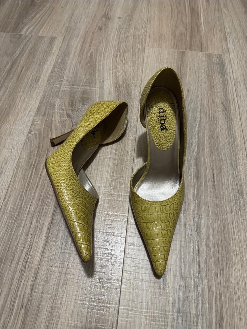 Diba Yellow Croc-Embossed Pointed Toe Pumps